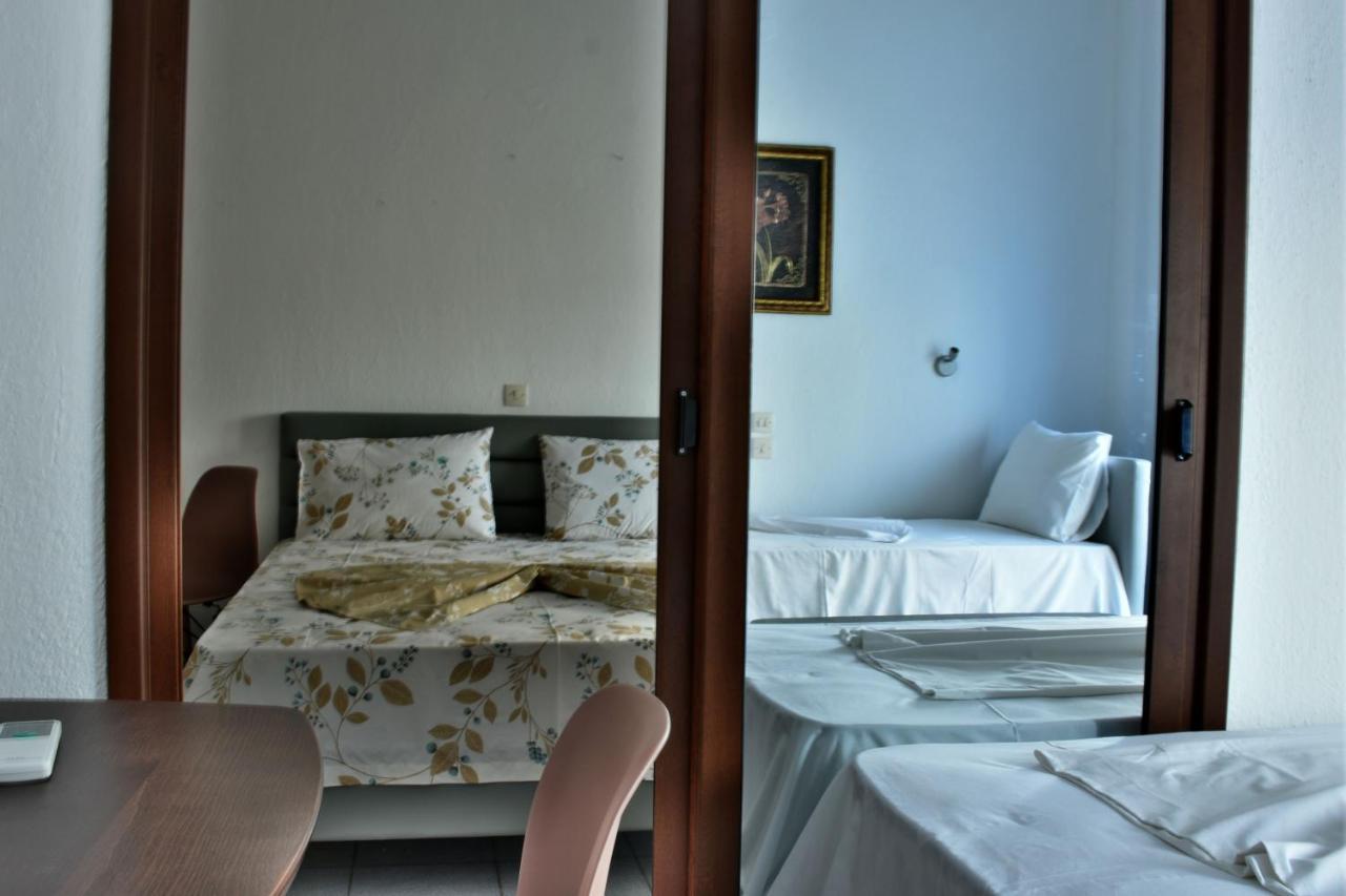 Theano Studios Paralia Sikias Dış mekan fotoğraf
