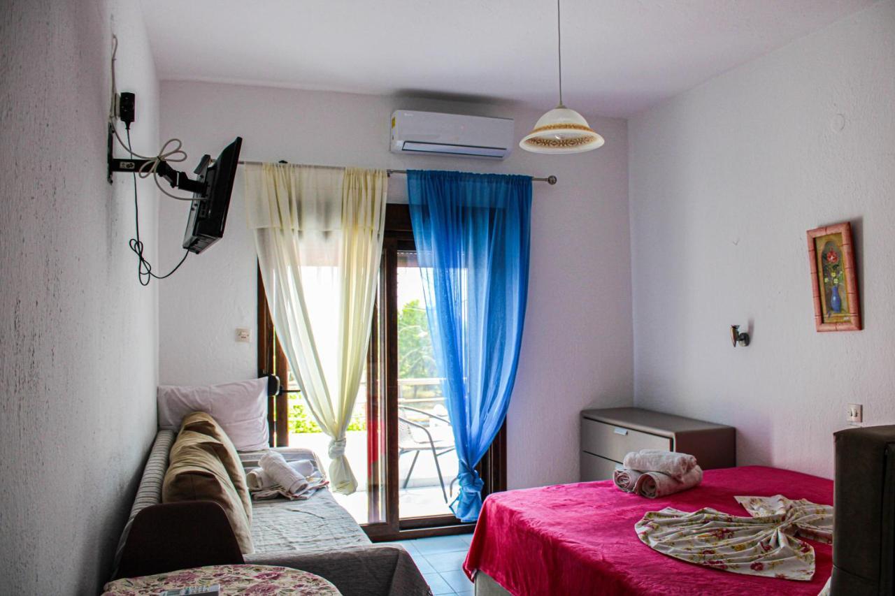 Theano Studios Paralia Sikias Dış mekan fotoğraf
